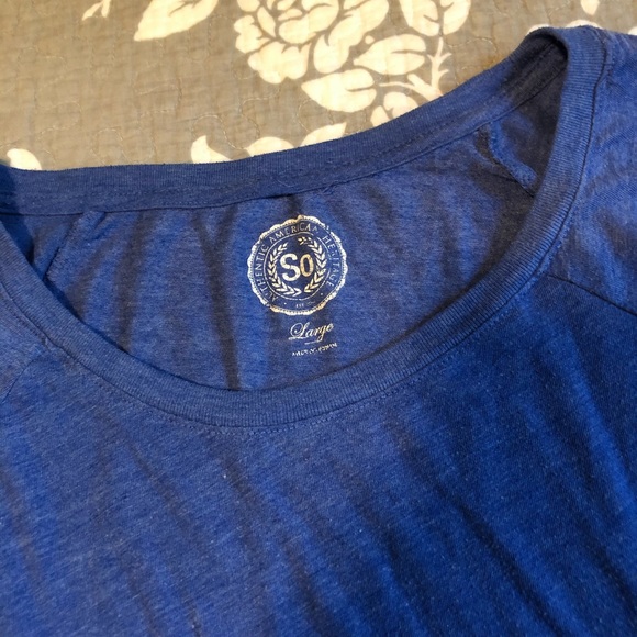 SOLD***Super soft long sleeve top! - Picture 2 of 4